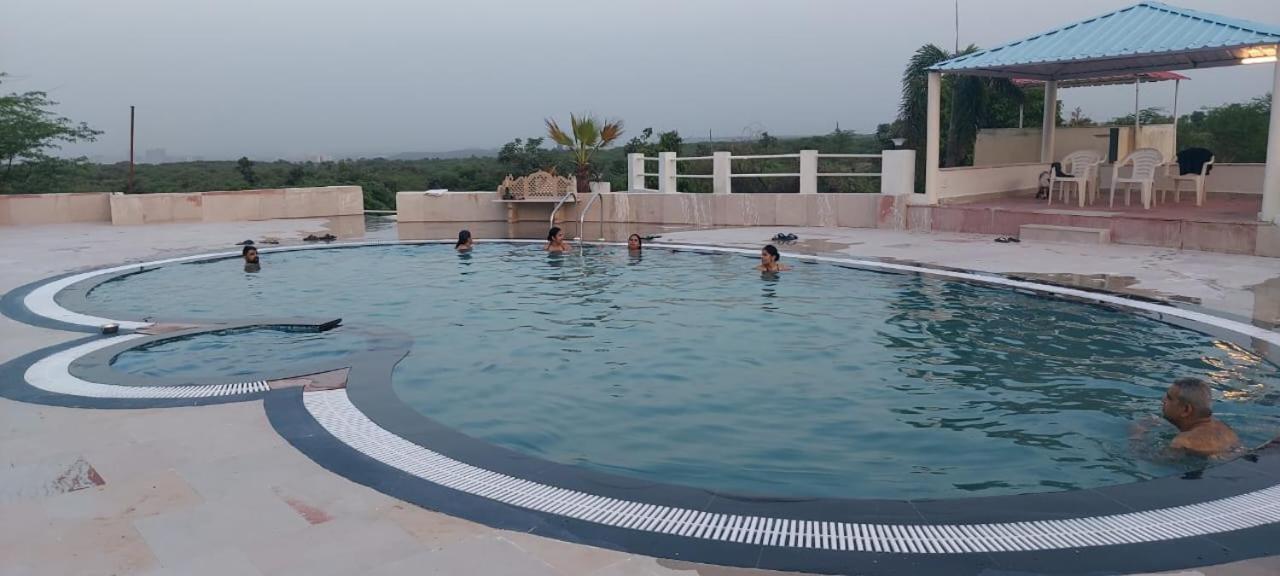 Aravali Hill View Estate Villa Gurgaon Bagian luar foto