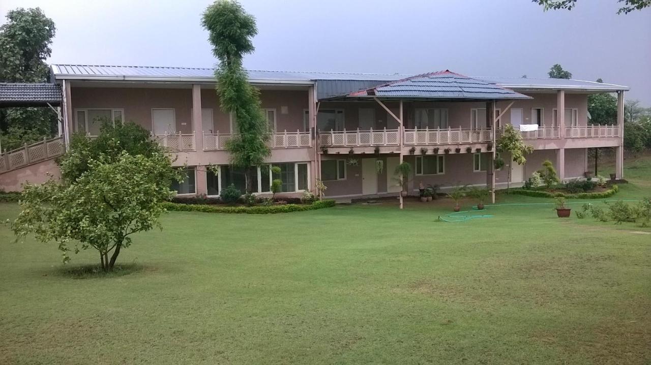 Aravali Hill View Estate Villa Gurgaon Bagian luar foto